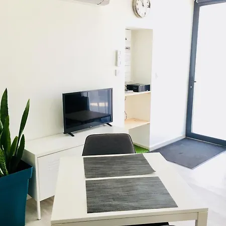 Pour 4 Personnes -climatise -tres Grand Jardin -2min Tram Palmer-kids&petfriendly Apartman Cenon