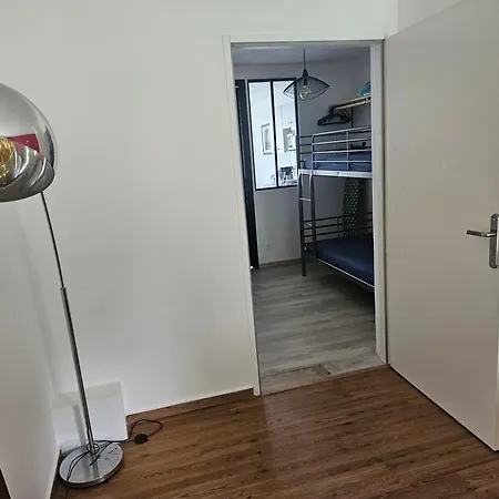 Apartman Pour 4 Personnes -climatise -tres Grand Jardin -2min Tram Palmer-kids&petfriendly